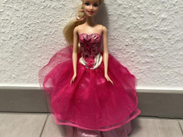 Barbie Puppe mit Wendekleid Sound Licht Modezauber, Mattel 26501 - 1