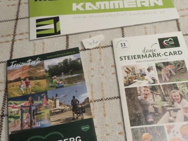 Steiermark, Freizeit- und Wanderkarten zu verschenken - 1